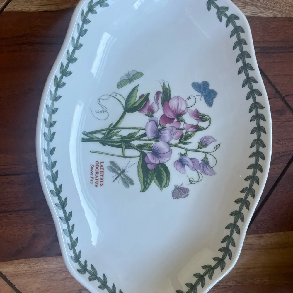 Portmeirion Botanic Garden Sweet Pea Pickle Dish - Picture 2 of 7
